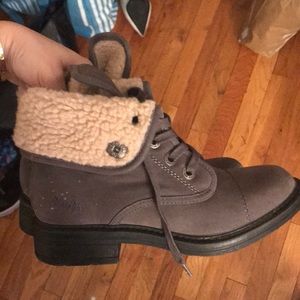 Winter fashion boots